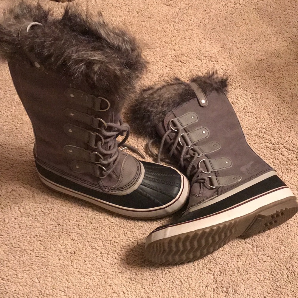SOREL fur top snow boots